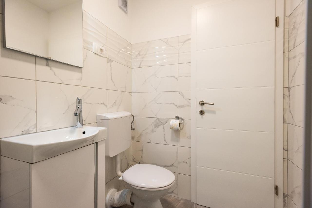 Apartments Omorfia Kraljevica Luaran gambar