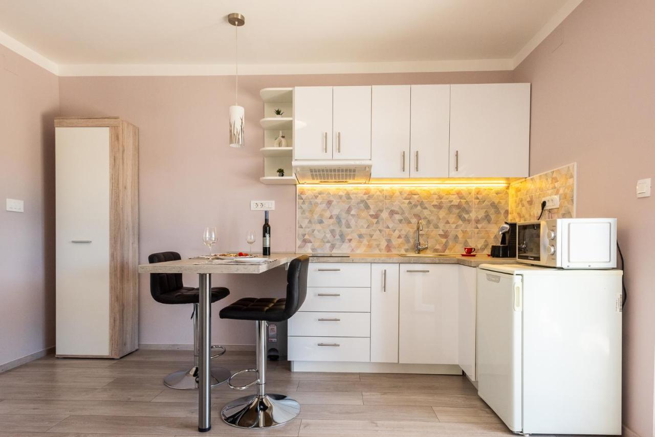 Apartments Omorfia Kraljevica Luaran gambar