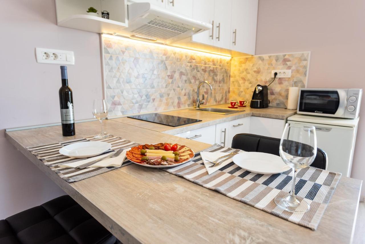 Apartments Omorfia Kraljevica Luaran gambar