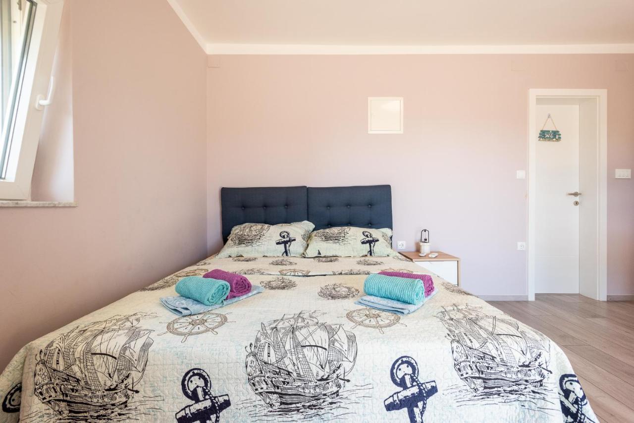 Apartments Omorfia Kraljevica Luaran gambar