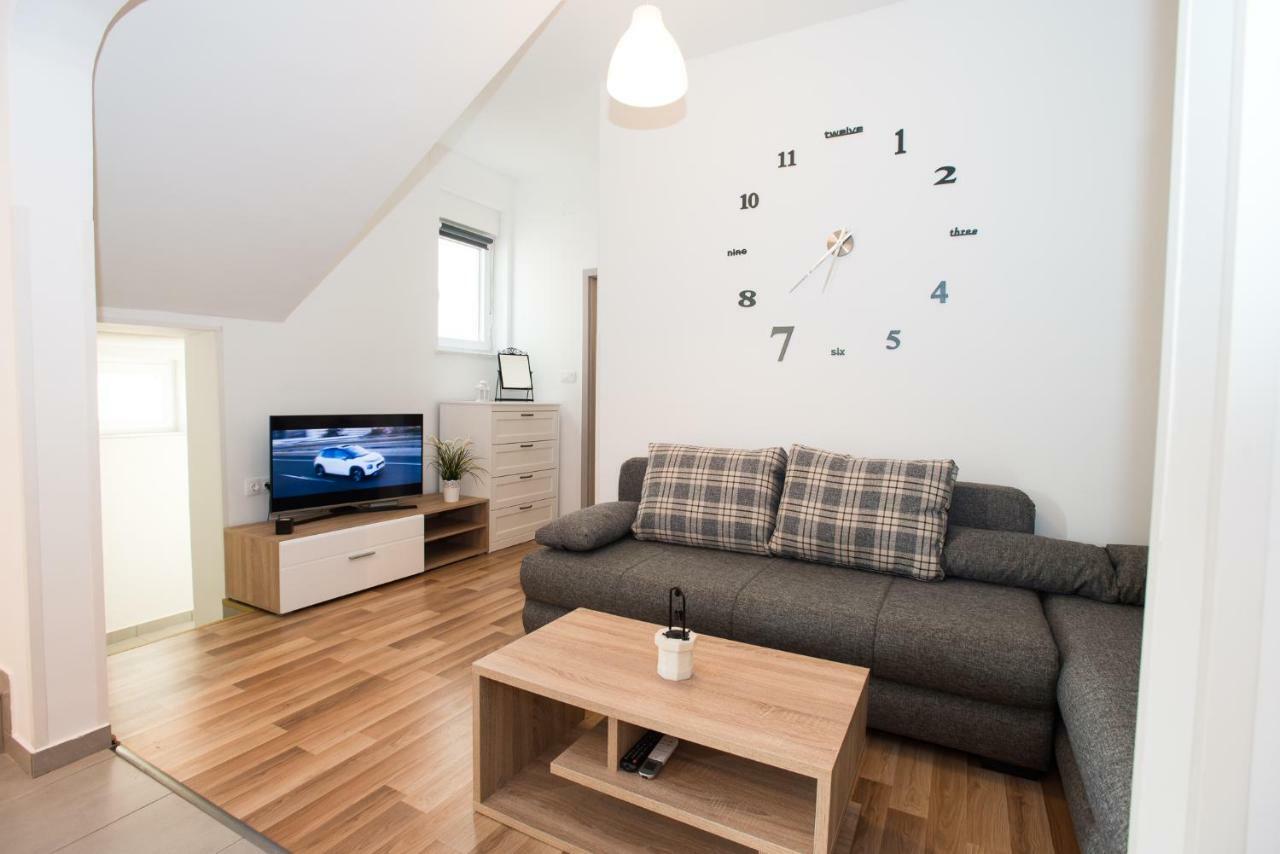 Apartments Omorfia Kraljevica Luaran gambar