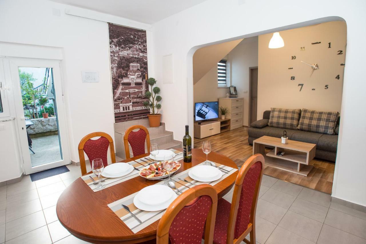 Apartments Omorfia Kraljevica Luaran gambar