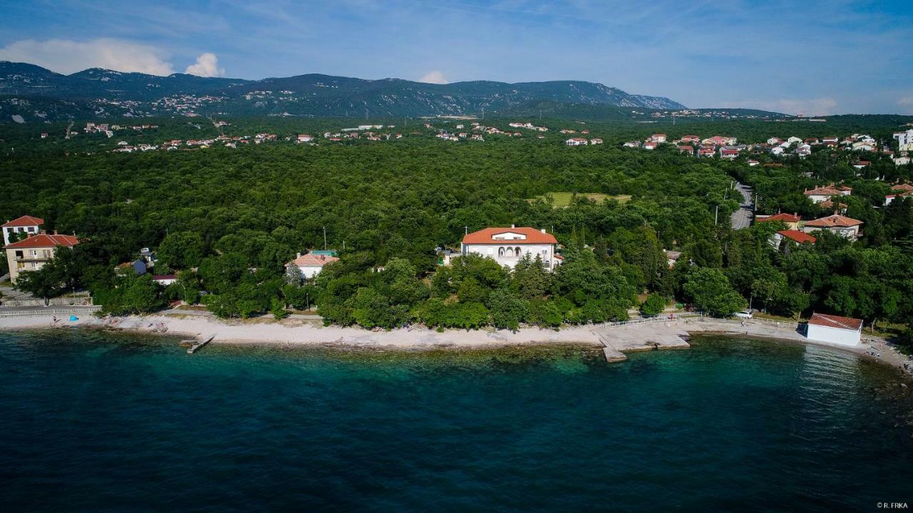 Apartments Omorfia Kraljevica Luaran gambar