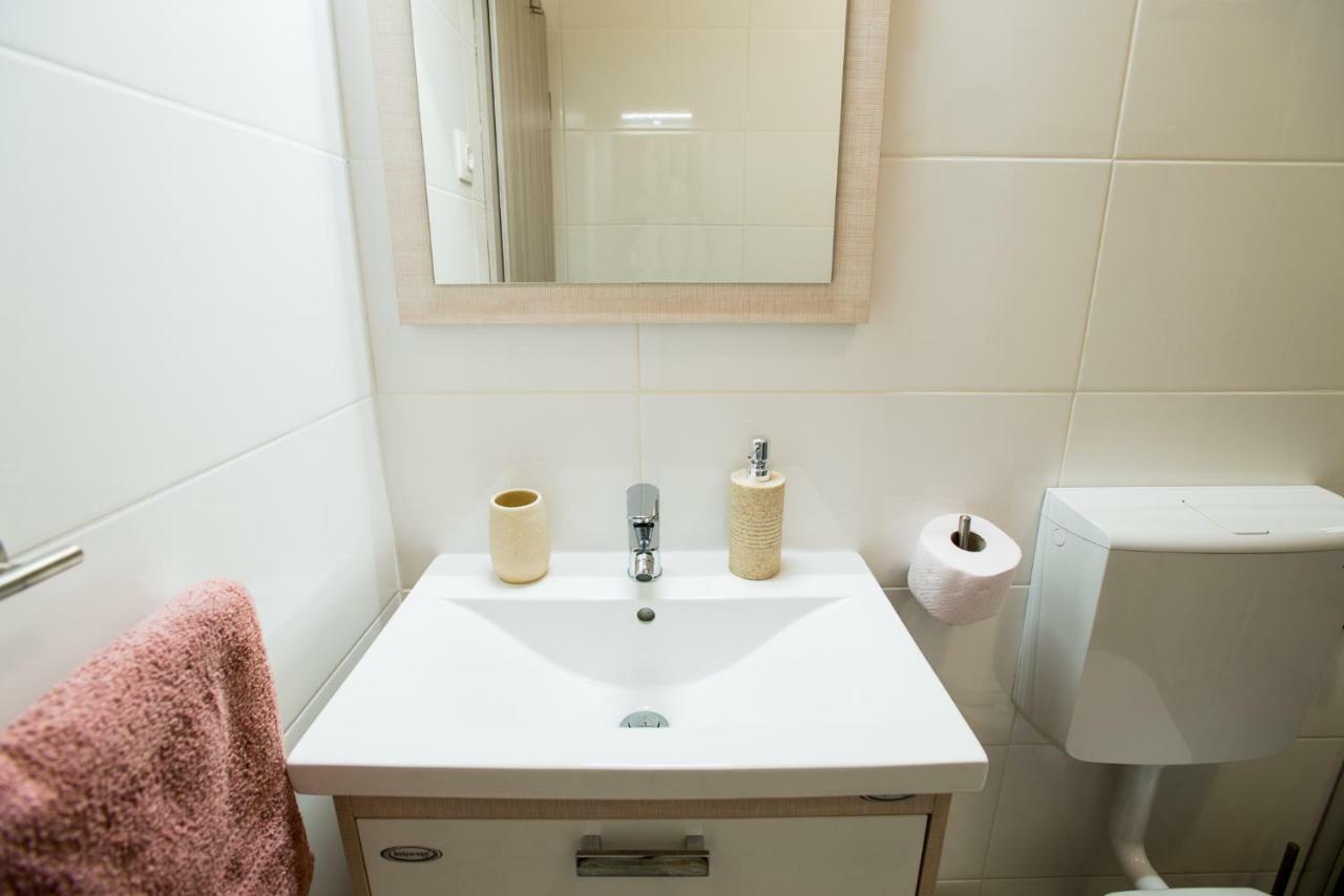 Apartments Omorfia Kraljevica Luaran gambar