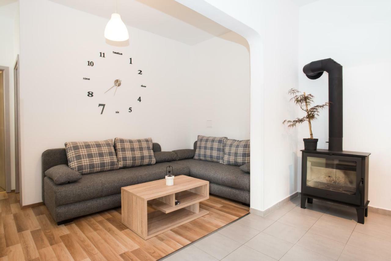Apartments Omorfia Kraljevica Luaran gambar